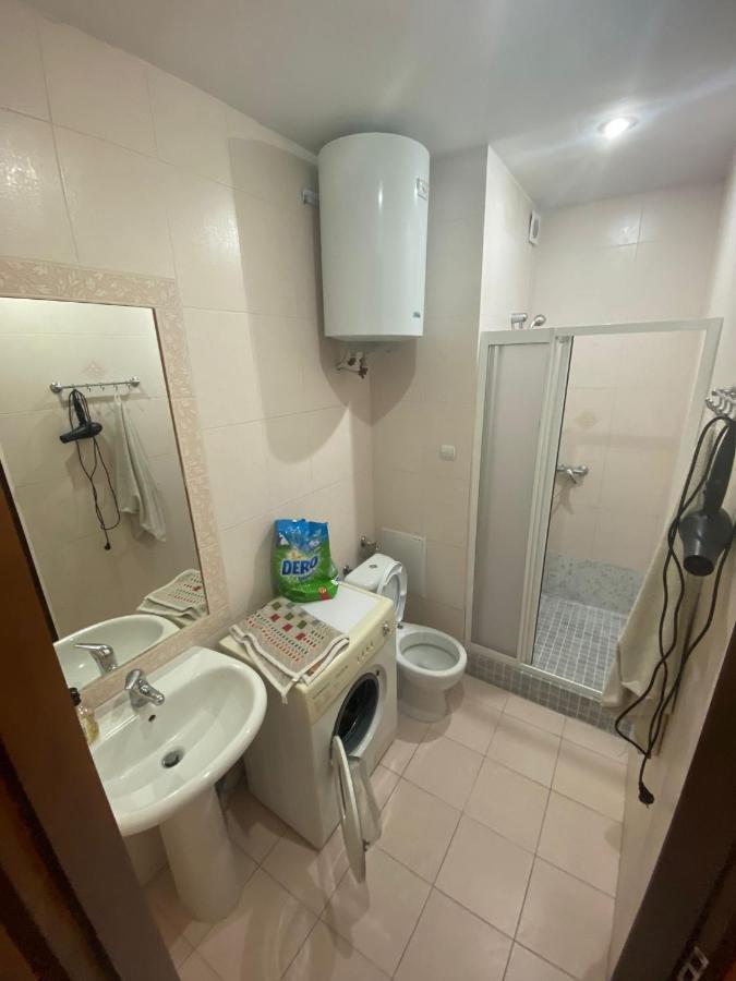 White New Apartments Ultracentral 2-Rooms In The Heart Chisinau Exterior foto