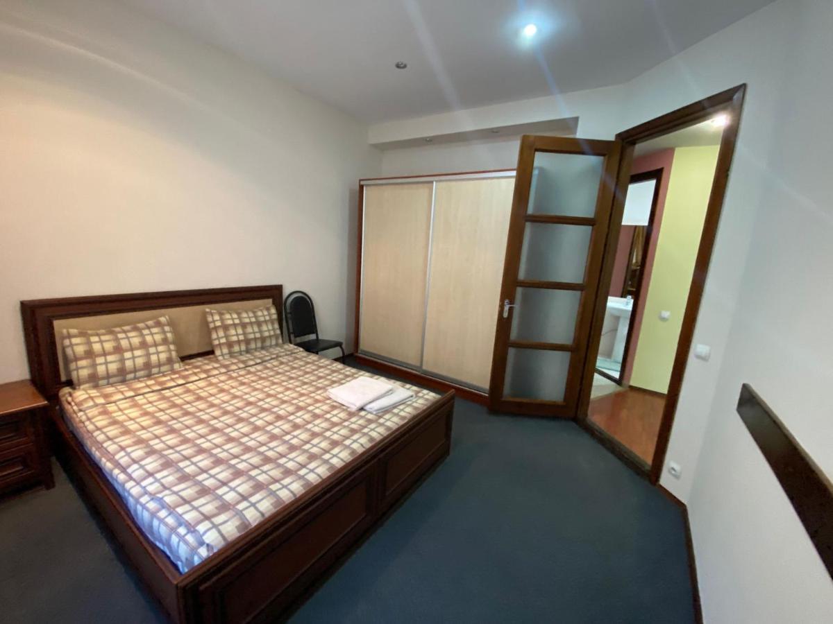 White New Apartments Ultracentral 2-Rooms In The Heart Chisinau Exterior foto